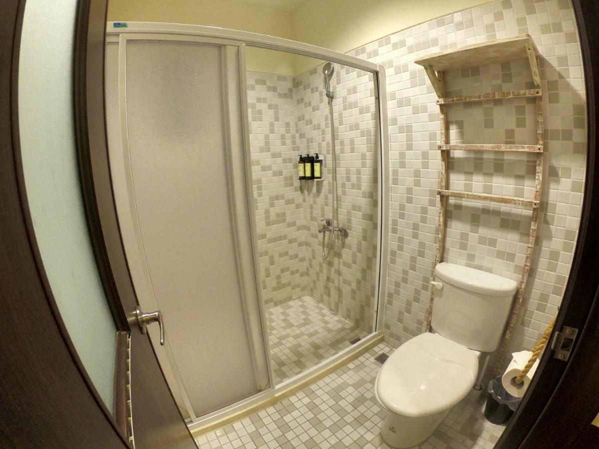 W24墾丁民宿墾丁大街一館bnb Екстериор снимка